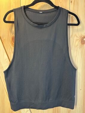 Lululemon Breeze By Muscle Tank II Black Mesh Cropped (No Size Bubble)